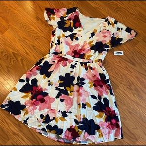 New Floral Old Navy Dress